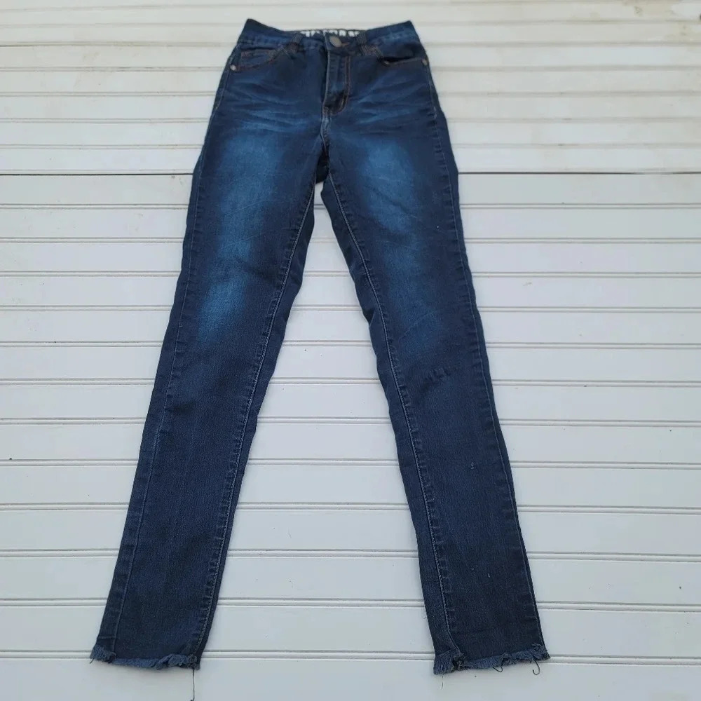 VIP Jeans High Waist Stretchy Women's Dark Blue Mid Rise Size 00 /21